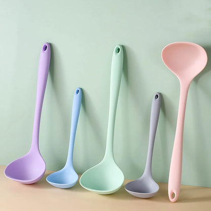 Long Handle Silicone Soup Spoon – Japanese Style Ladle